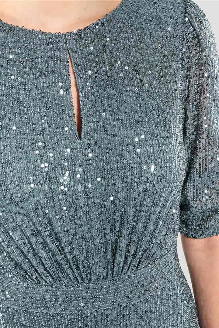 Γυναικείο φόρεμα